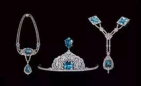 佰懿珠宝丨清新高贵的海蓝宝石